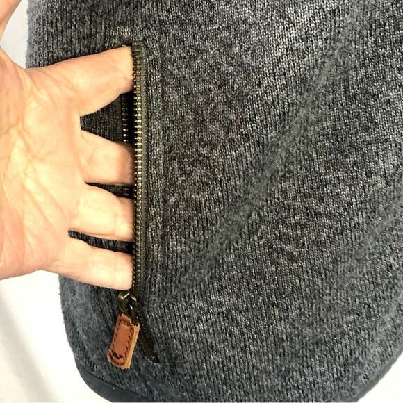 VINEYARD VINES FLEECE VEST - Picture 4 of 12